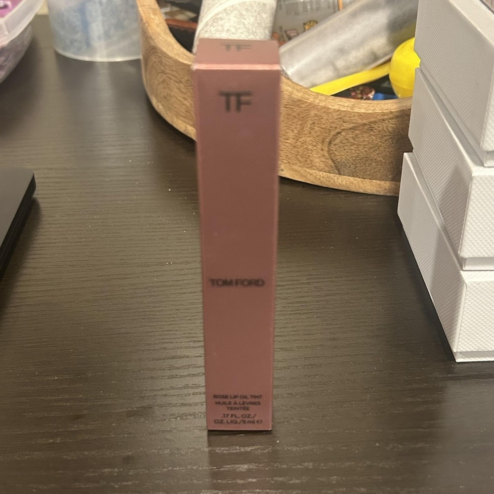 Tom Ford Rose Lip Oil Tint Pink 0.1 Oz Liquid Glossy Lip Tint Women Makeup